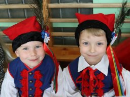 49524723111518503067429162688419583074583699n